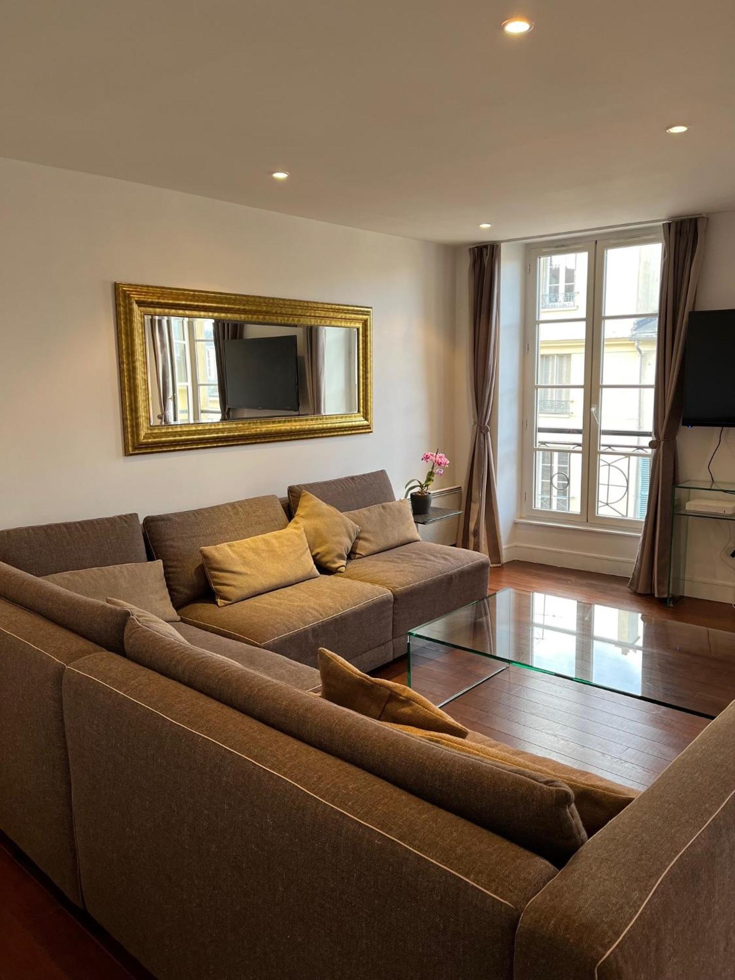 Bel Appartement Chic Et Cosy 78100 Saint-Germain-en-Laye Exterior photo